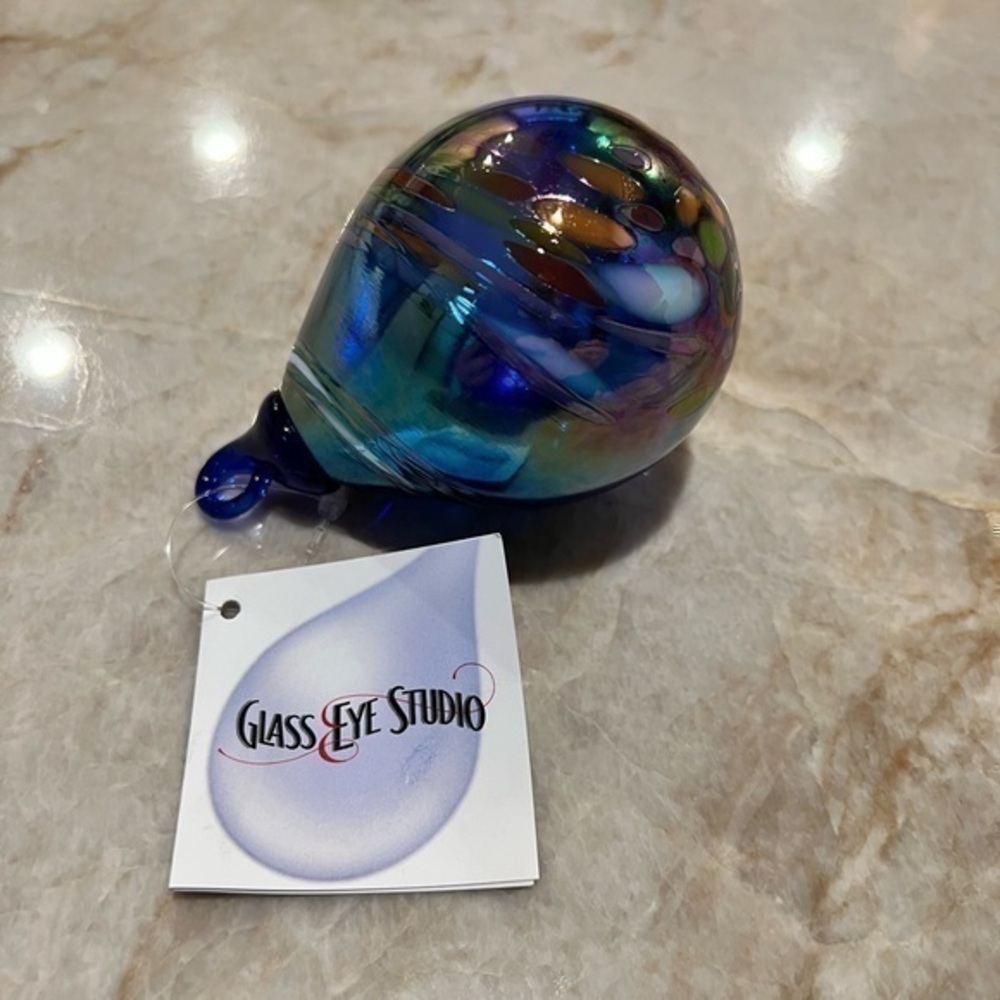💧Handblown cobalt rainbow swirl teardrop glass ornament by Glass Eye Stu…
